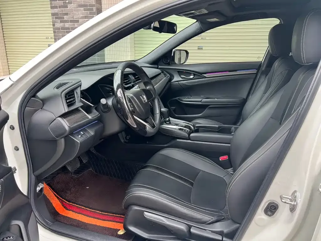 Honda Civic — фото 4