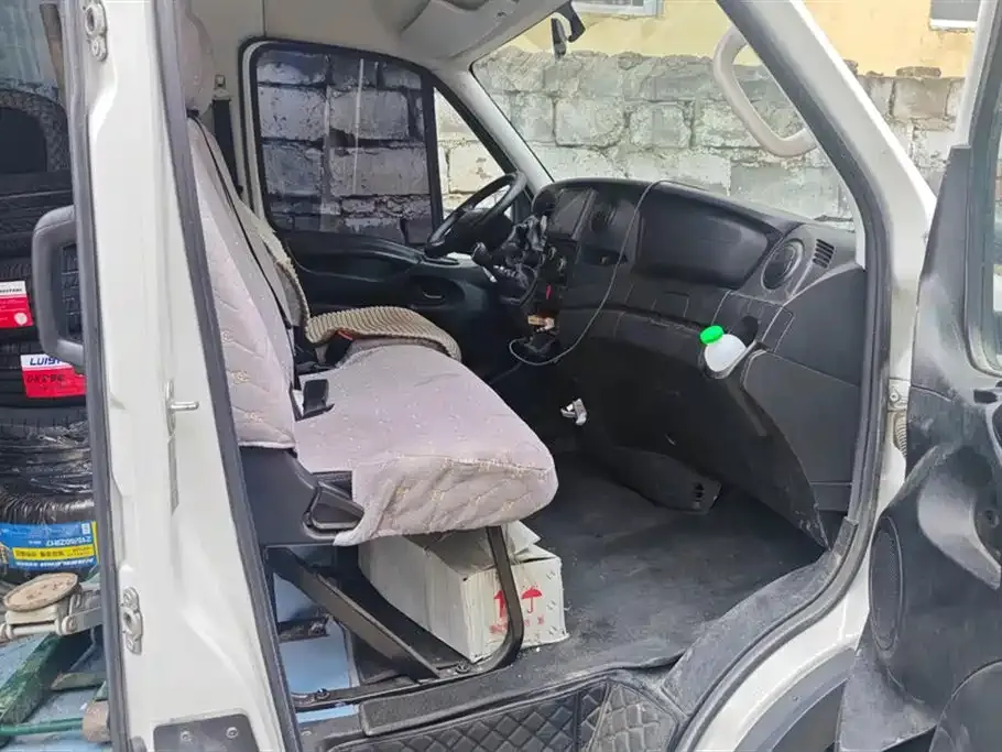 IVECO Ousheng 2023 из CN, фото 4