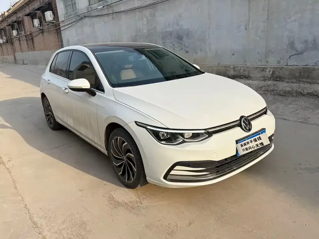 Volkswagen Golf 2022 из CN, фото 4
