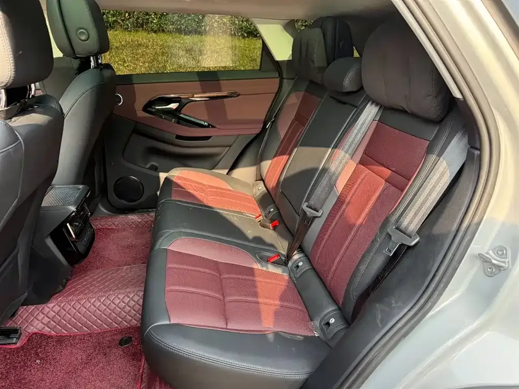 Land Rover Evoque 2025 из CN, фото 6