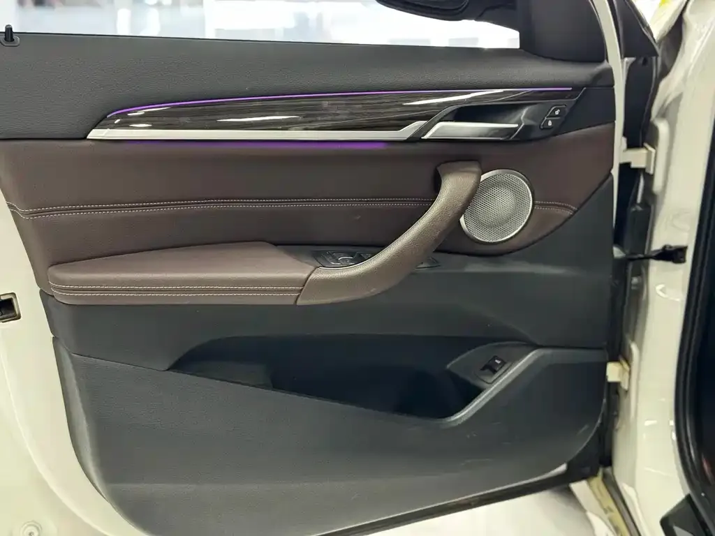 BMW X1 2022 из CN, фото 6