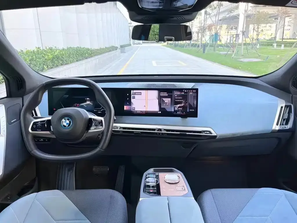 BMW iX 2022 из CN, фото 4