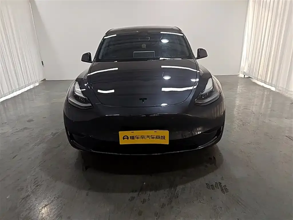 Tesla Model Y 2024 из CN, фото 7