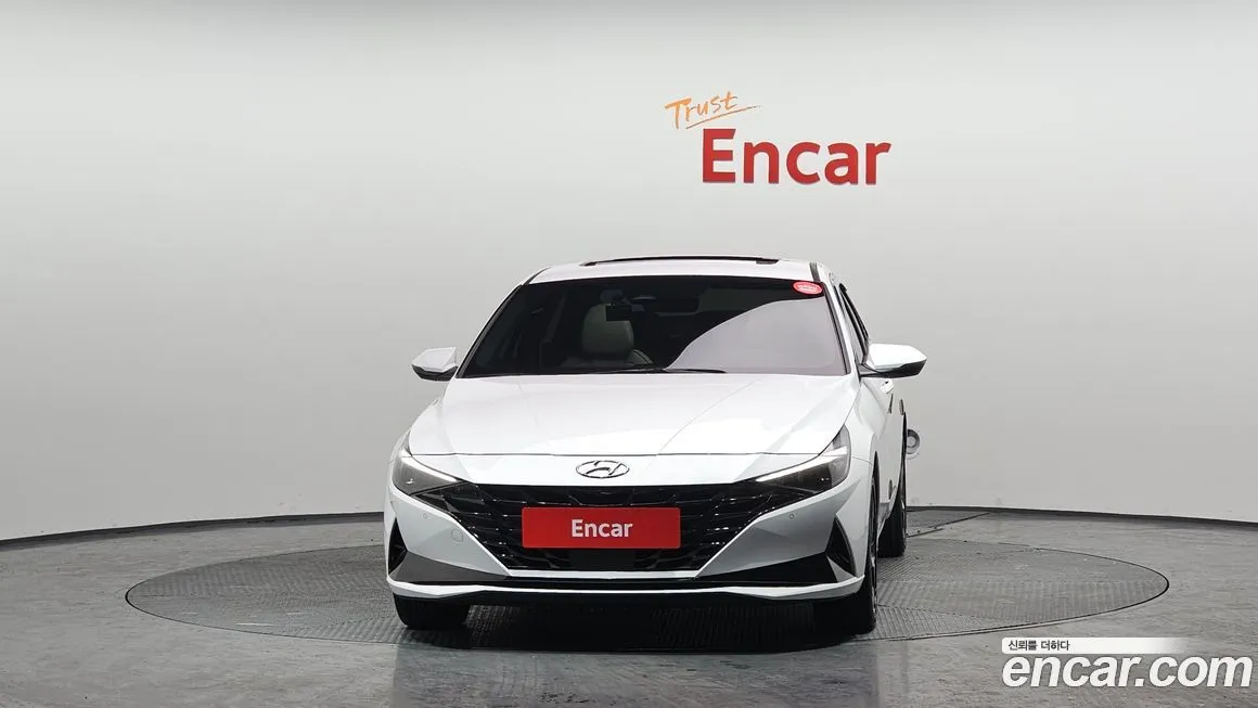 Hyundai AVANTE 2023 из KR, фото 2