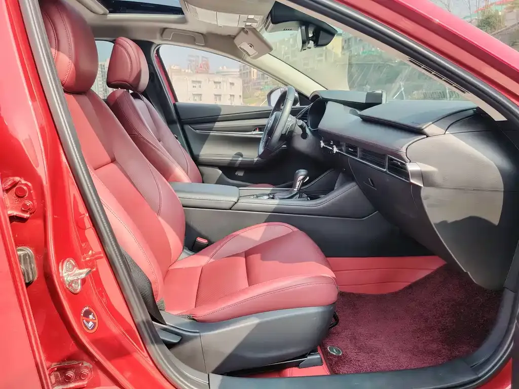 Mazda 3 Axela 2024 из CN, фото 9