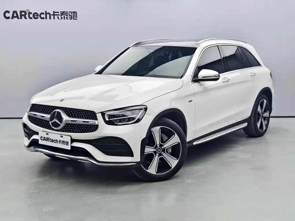 Mercedes-Benz GLC — фото 1