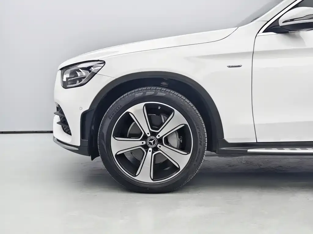 Mercedes-Benz GLC — фото 6