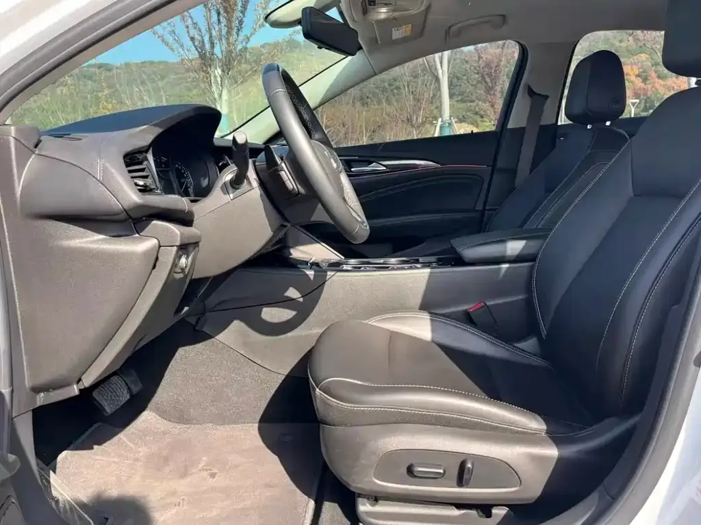 Buick Regal 2024 из CN, фото 7