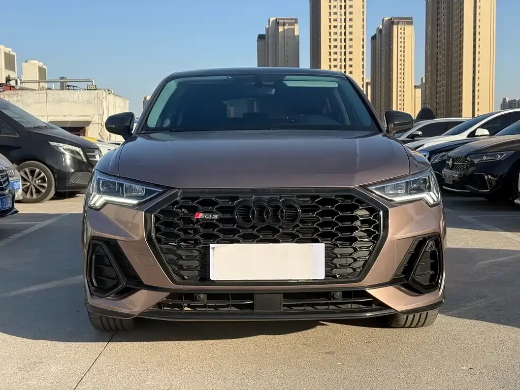 Audi Q3 Sportback 2021 из CN, фото 5