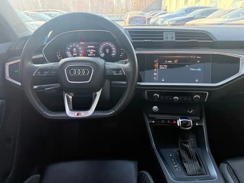Audi Q3 Sportback 2021 из CN, фото 3