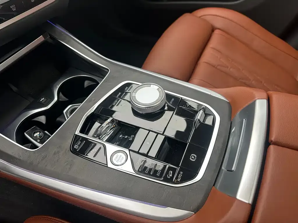 BMW X7 2023 из CN, фото 8