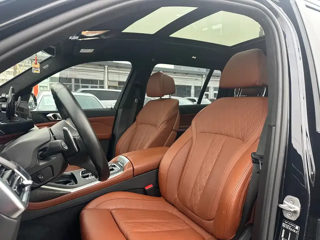 BMW X7 2023 из CN, фото 7