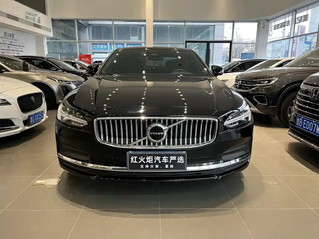 Volvo S90 — фото 8