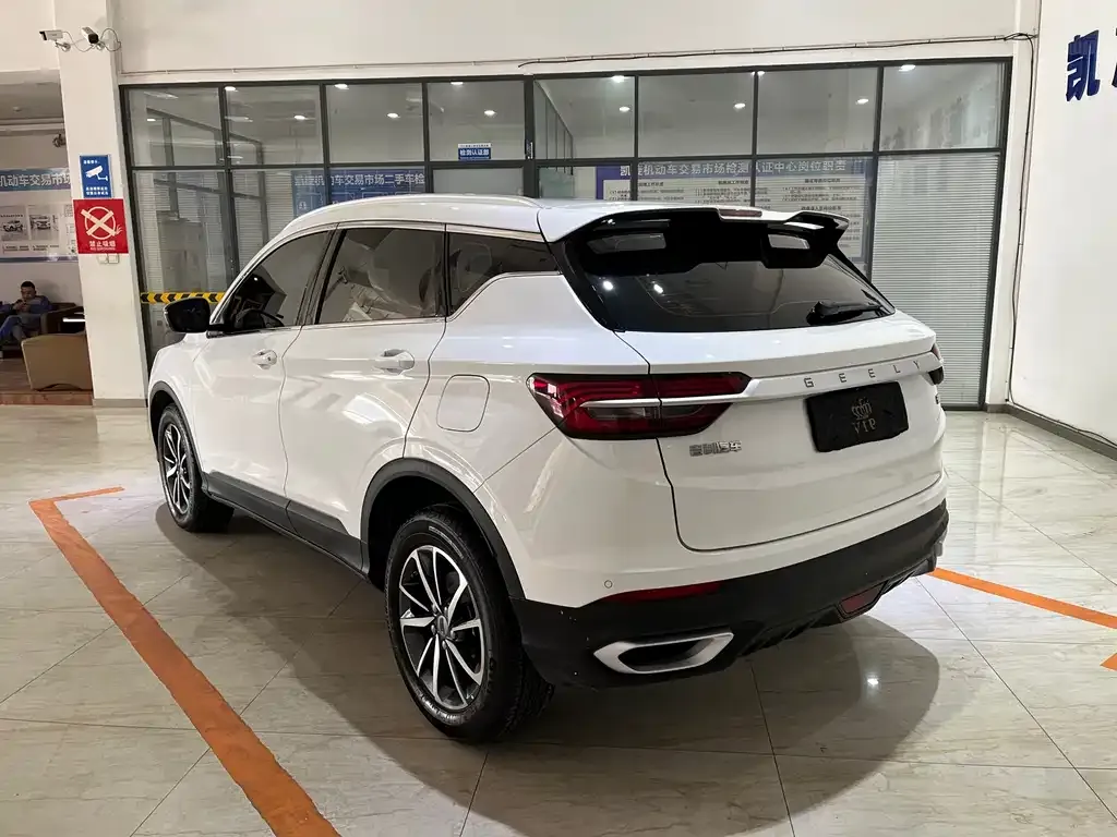 Geely Binyue 2021 из CN, фото 5