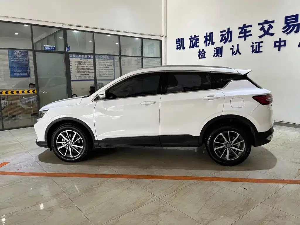Geely Binyue 2021 из CN, фото 6