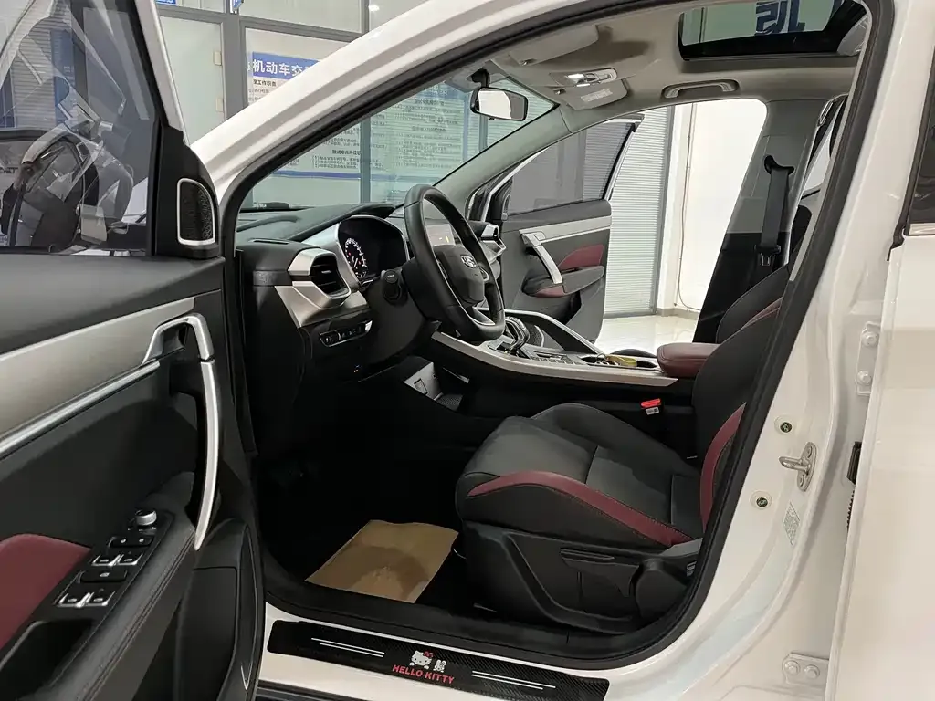 Geely Binyue 2021 из CN, фото 4