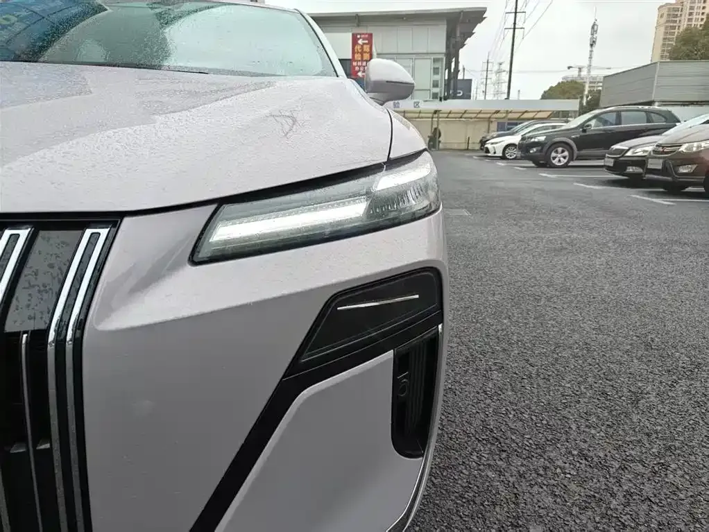 Roewe M7 DMH 2026 из CN, фото 8