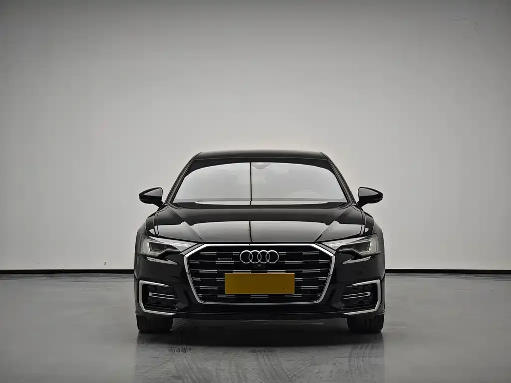 Audi A6L — фото 7
