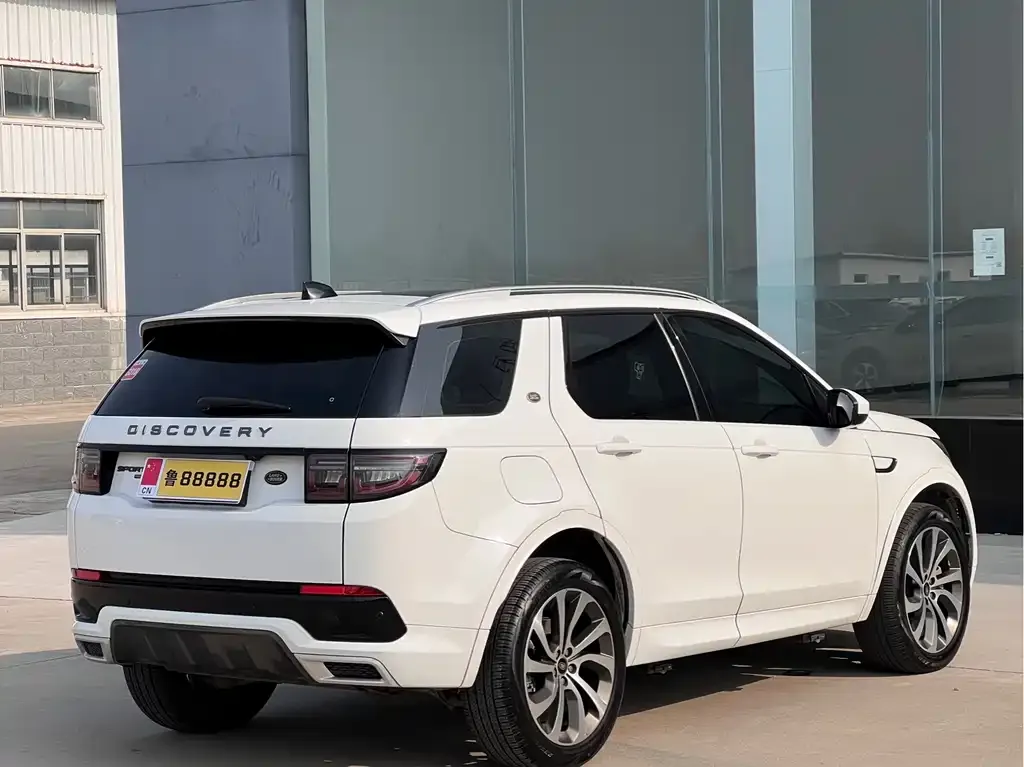 Land Rover Discovery Sport — фото 2