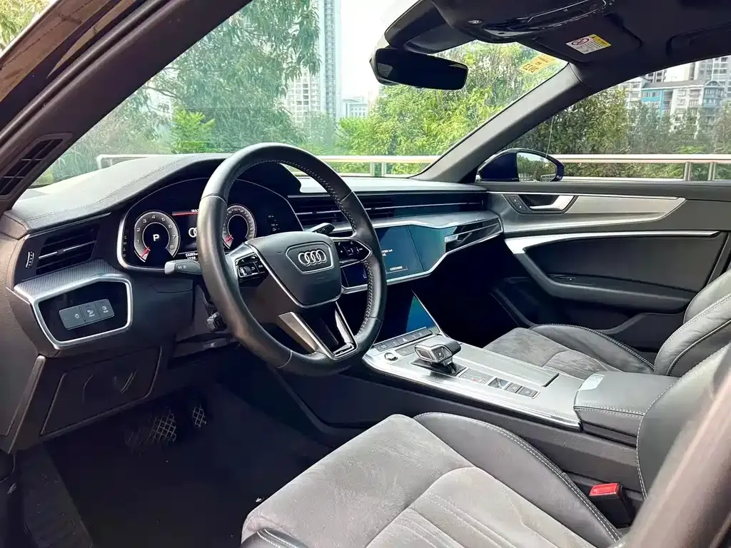 Audi A6L 2021 из CN, фото 3