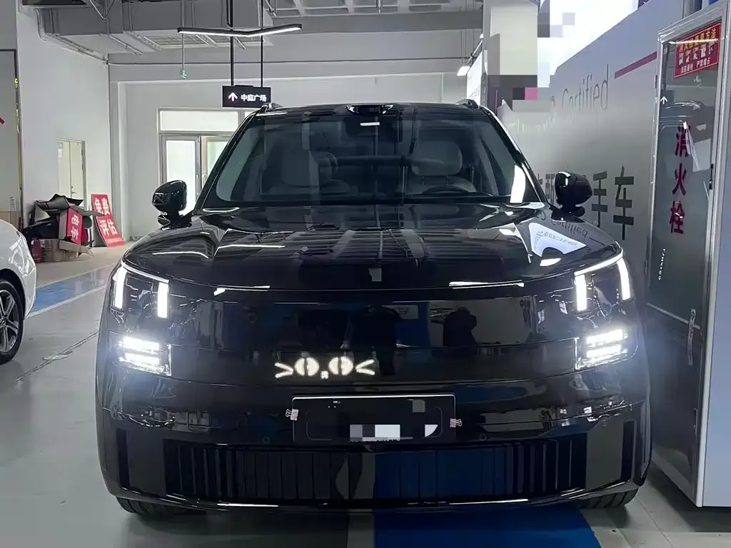 Lynk & Co 900 2025 из CN, фото 3