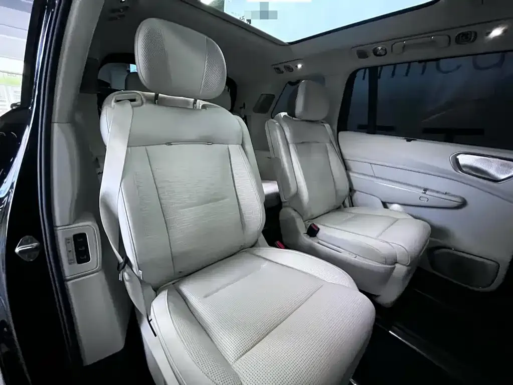 Lynk & Co 900 2025 из CN, фото 10