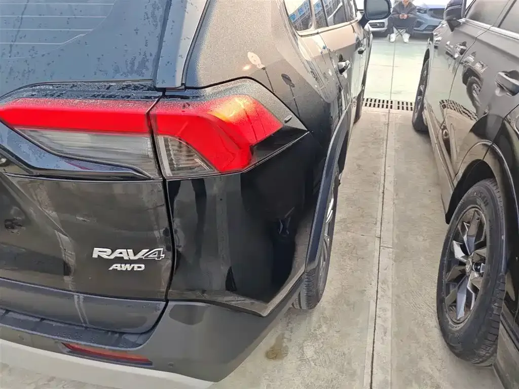Toyota RAV4 2024 из CN, фото 9