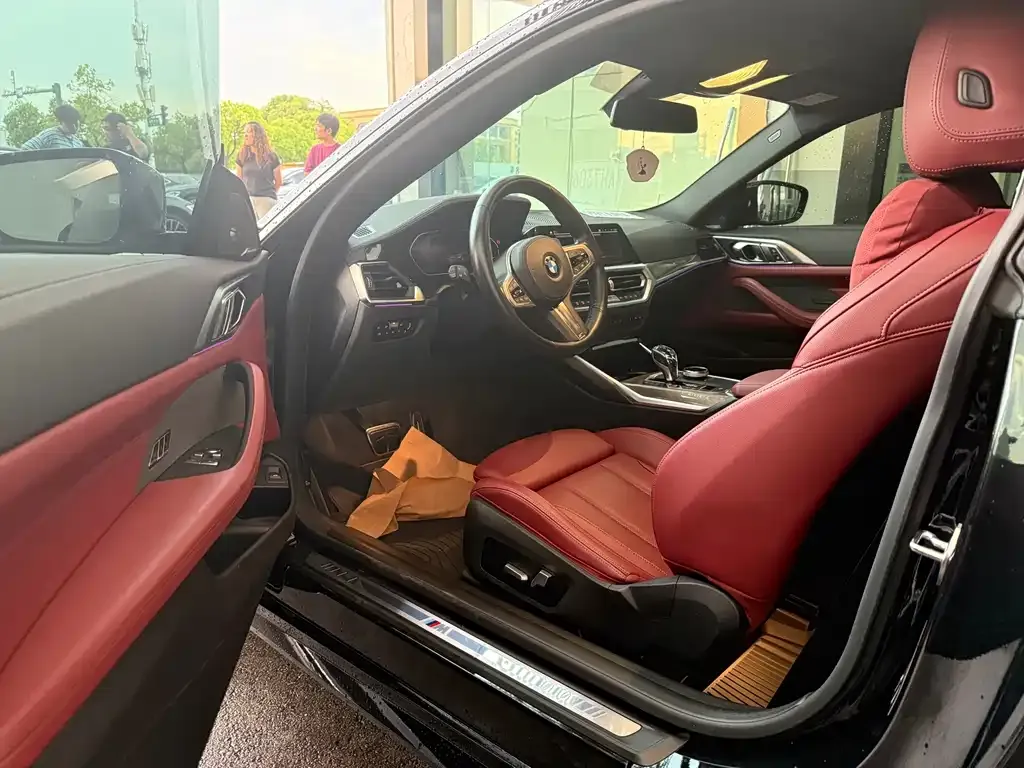 BMW 4 Series 2023 из CN, фото 9