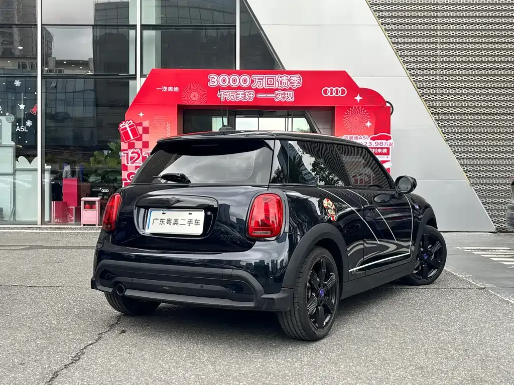 MINI Cooper (3-door) 2024 из CN, фото 5