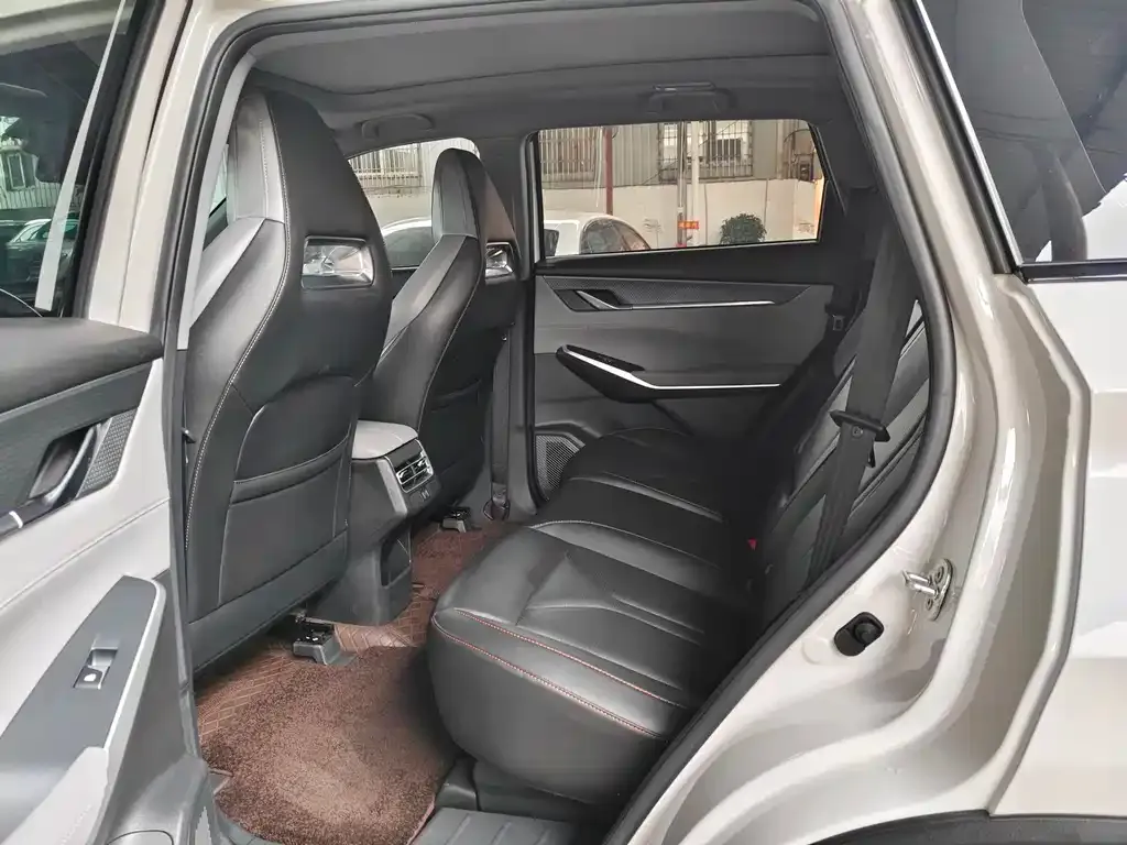 Changan CS75PLUS — фото 4
