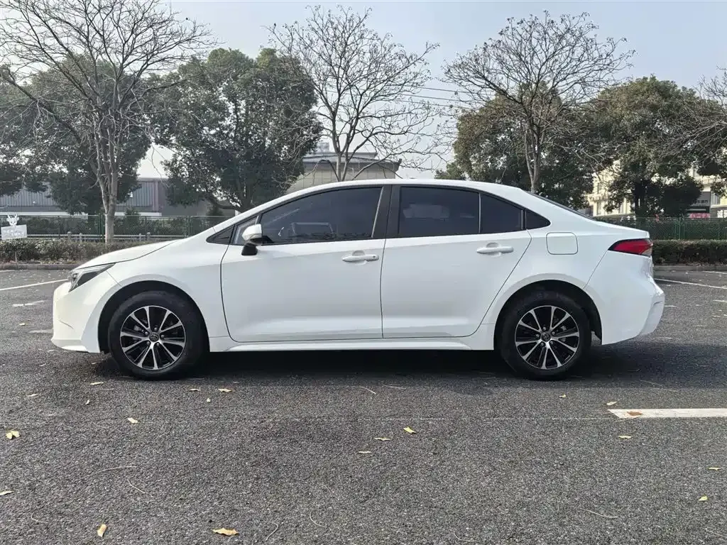 Toyota Levin 2025 из CN, фото 9