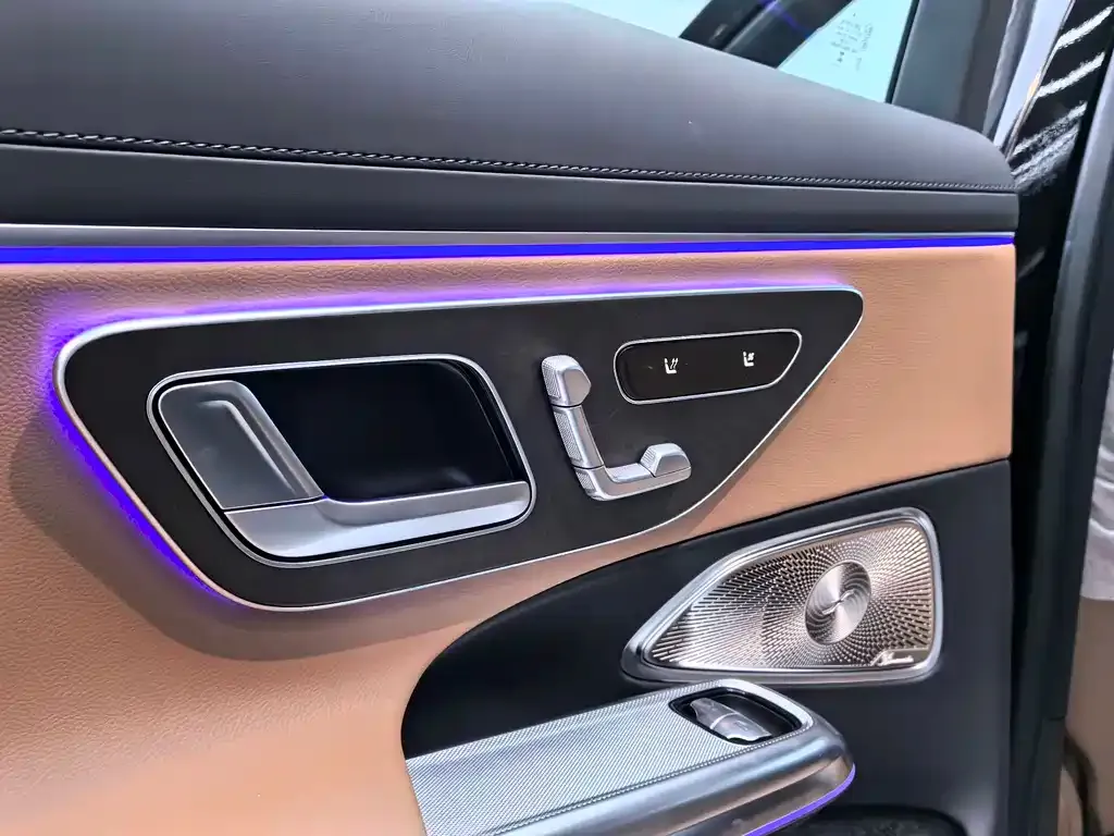 Mercedes-Benz E-Class 2026 из CN, фото 2