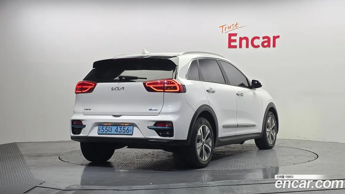Kia Niro — фото 7