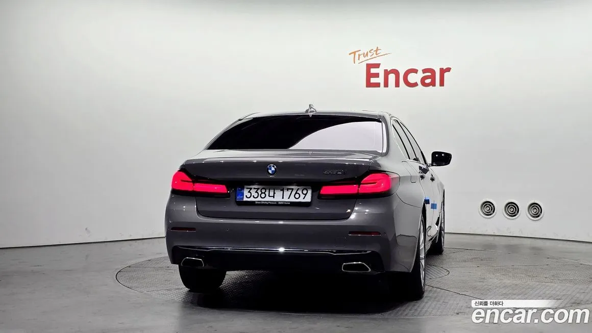 BMW 5-Series 2022 из KR, фото 4