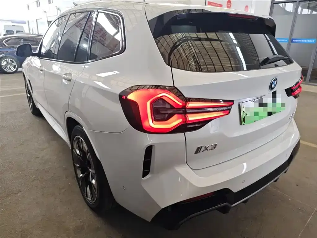 BMW iX3 2023 из CN, фото 8