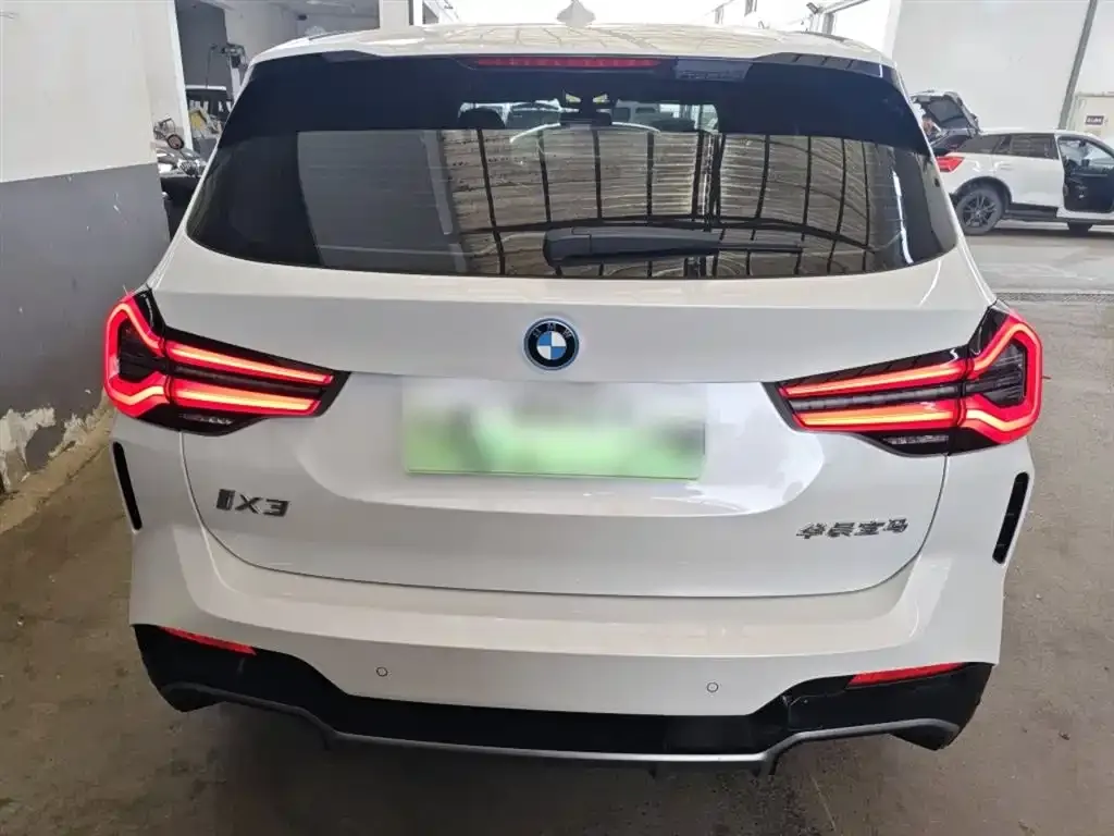 BMW iX3 2023 из CN, фото 6