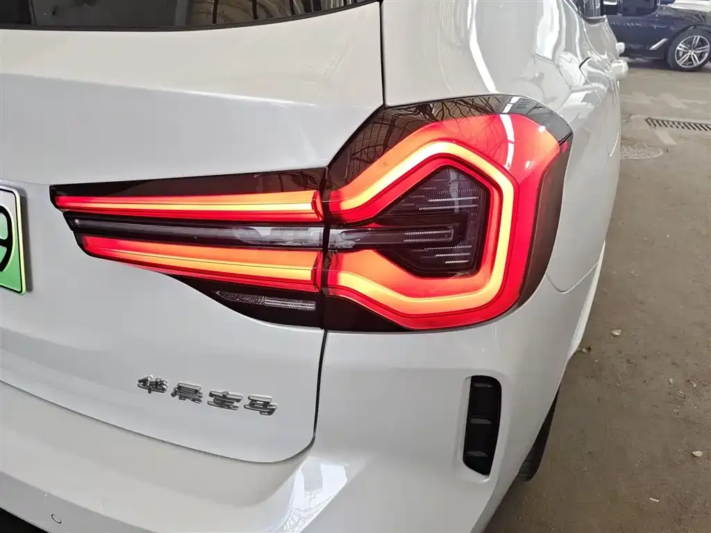 BMW iX3 2023 из CN, фото 2