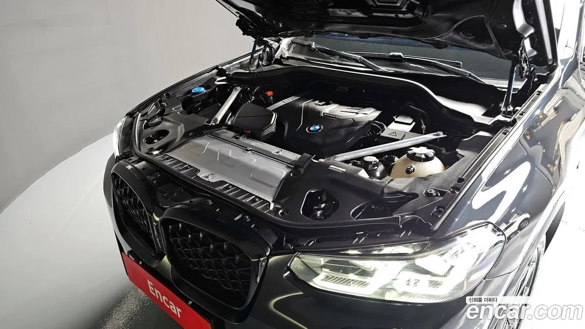 BMW X4 2023 из KR, фото 6