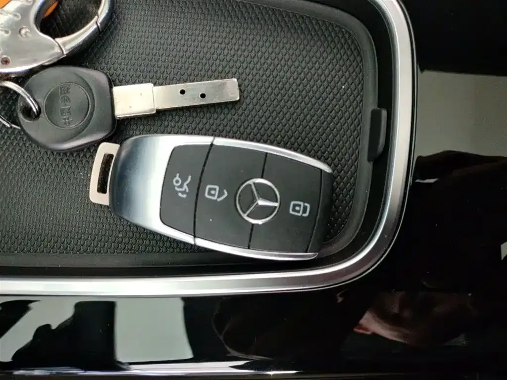 Mercedes-Benz A-Class 2024 из CN, фото 7
