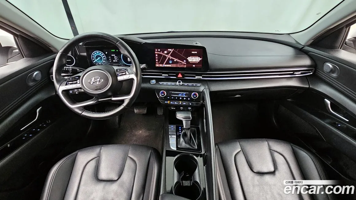 Hyundai AVANTE — фото 4