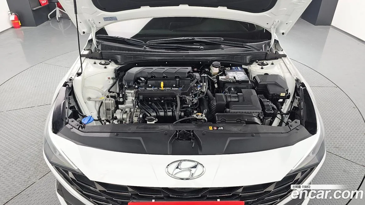 Hyundai AVANTE — фото 9