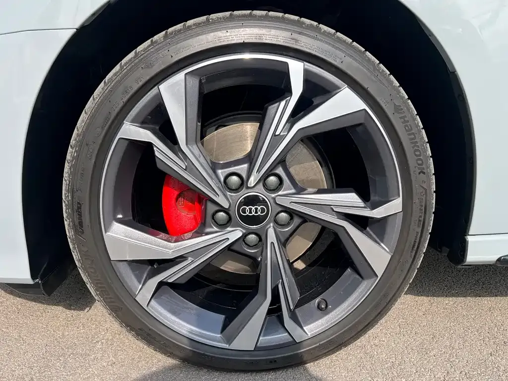 Audi A3 2025 из CN, фото 10