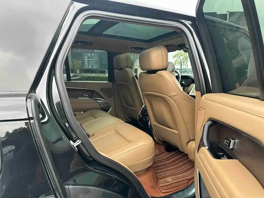Land Rover Range Rover 2024 из CN, фото 10