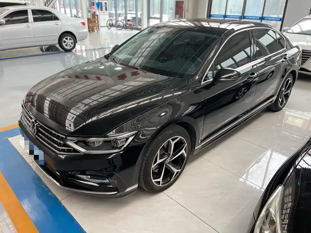 Volkswagen Magotan 2023 из CN, фото 1