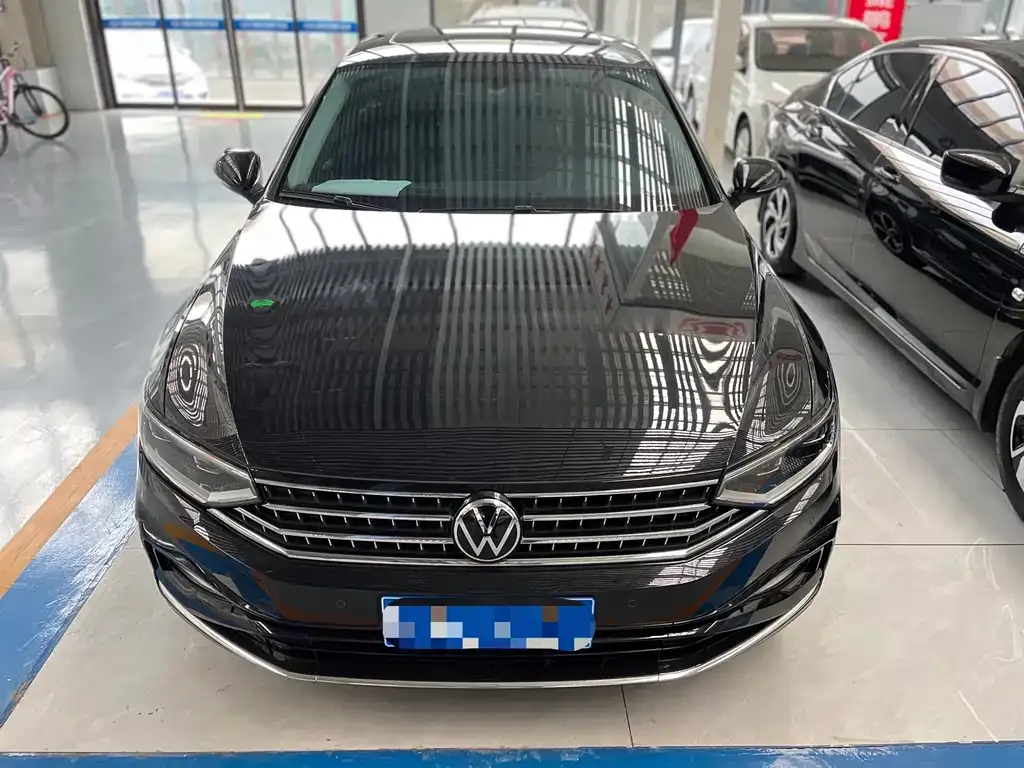 Volkswagen Magotan 2023 из CN, фото 4