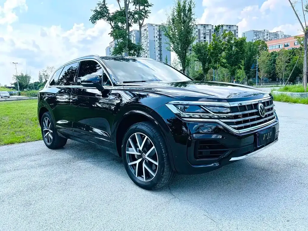 Volkswagen Touareg 2022 из CN, фото 10