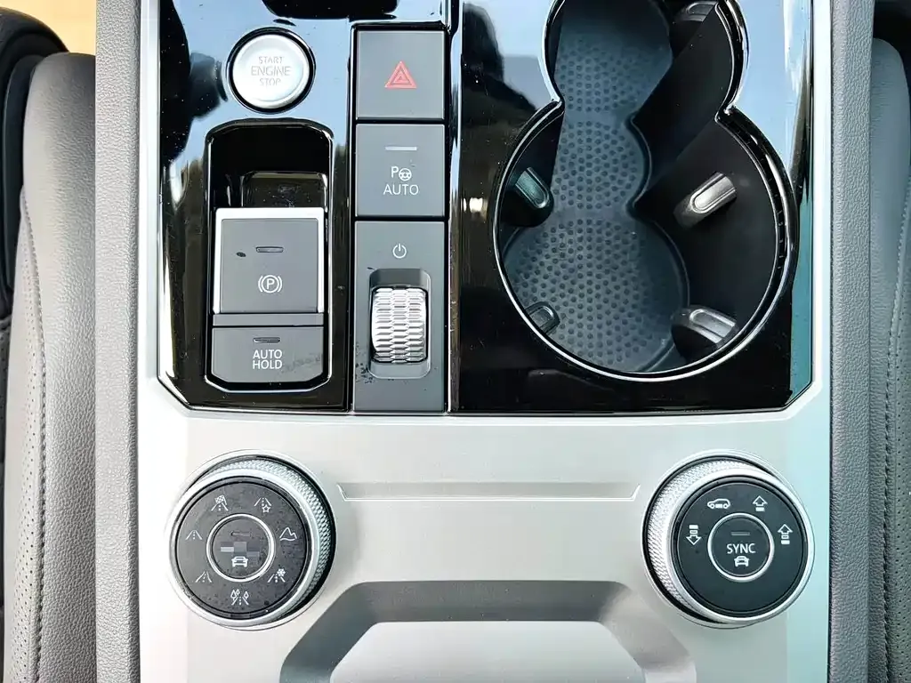 Volkswagen Touareg 2022 из CN, фото 6