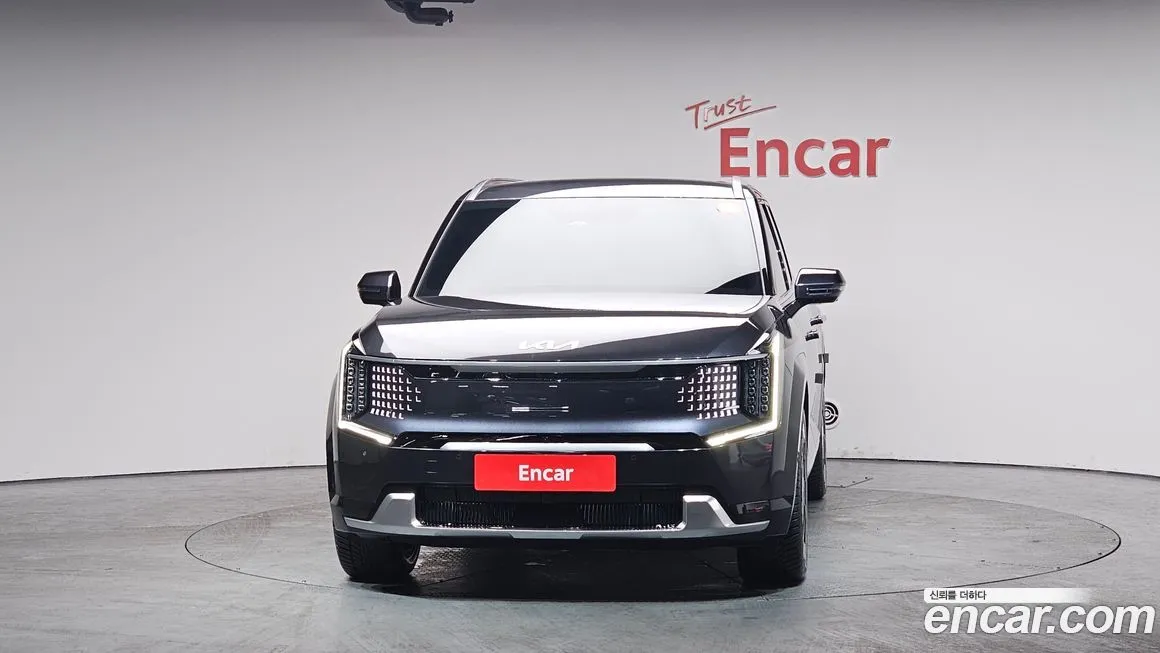 Kia EV9 2024 из KR, фото 2