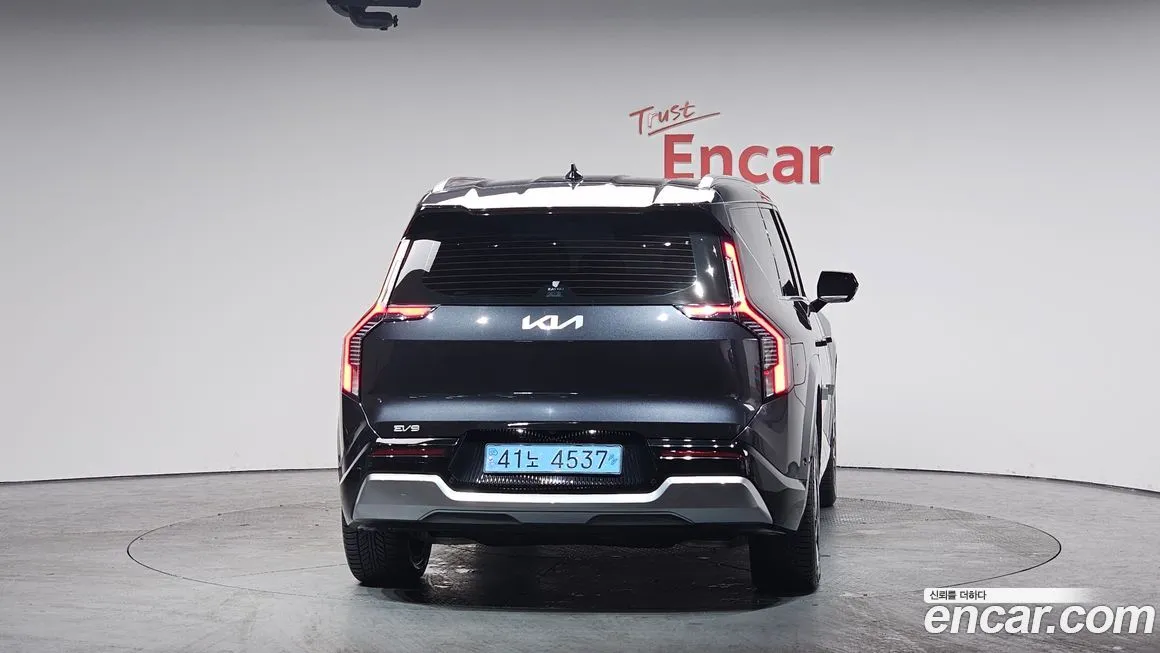 Kia EV9 2024 из KR, фото 4