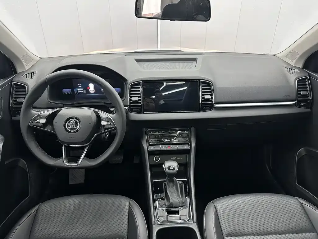 Skoda Karoq — фото 9